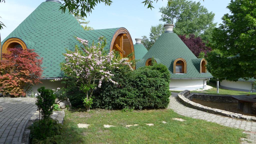 Gesztenye Nyaralopark Balatonudvari Exterior foto